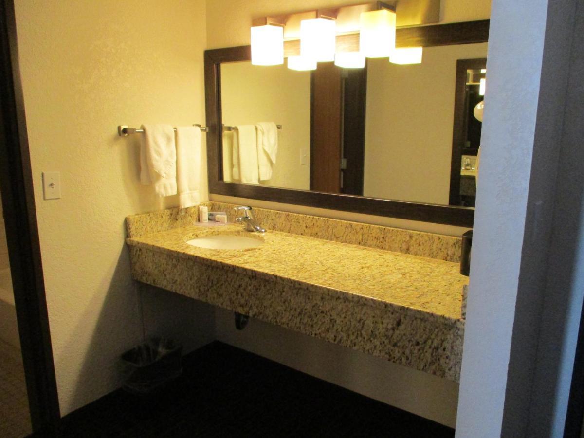 Americinn By Wyndham Hayward Buitenkant foto